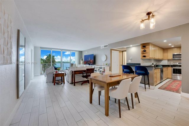 10350 W Bay Harbor Drive 4R, Bay Harbor Islands, FL 33154