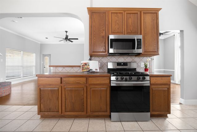 4619 Harvest Lane, Sachse, TX 75048