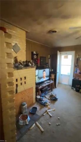 8223 McCloy RD, Norfolk, VA 23505