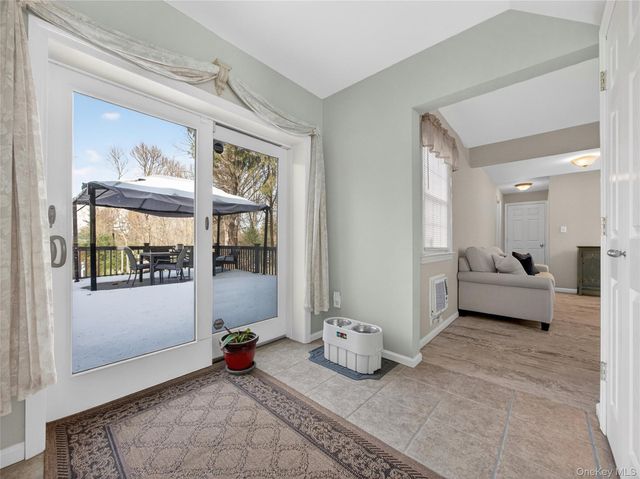 1 Farview Terrace, Suffern, NY 10901