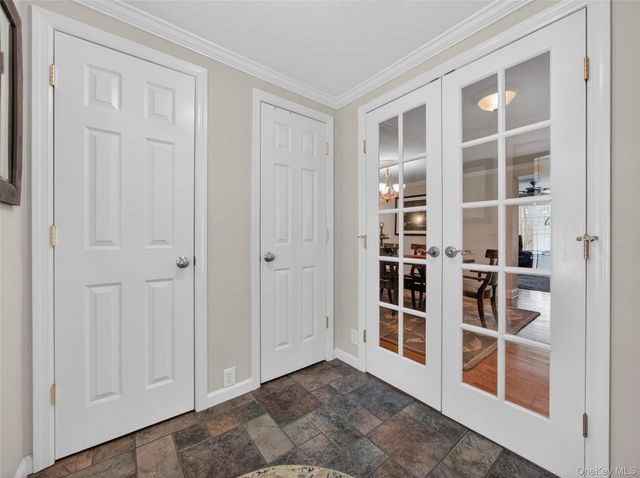 1 Farview Terrace, Suffern, NY 10901