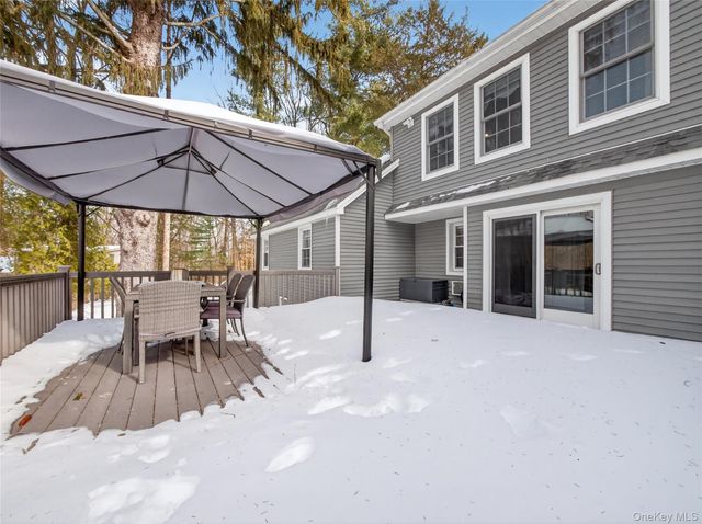 1 Farview Terrace, Suffern, NY 10901