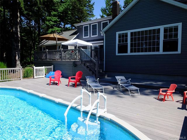 1 Farview Terrace, Suffern, NY 10901