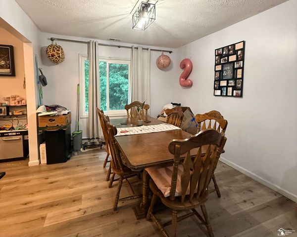 14510 Hannan Road, Romulus, MI 48174