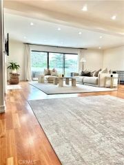 1310 Roxbury Drive 302, Los Angeles, CA 90035