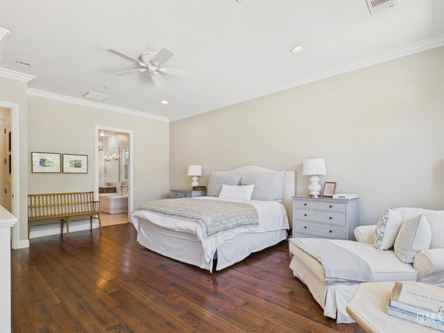 12800 Eversham Drive, Bakersfield, CA 93311