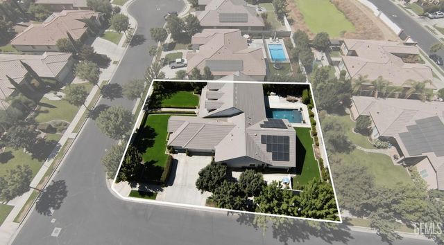 12800 Eversham Drive, Bakersfield, CA 93311