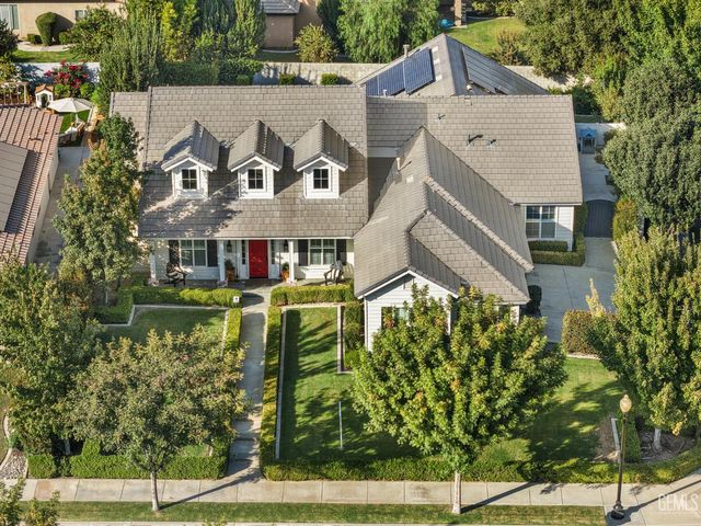 12800 Eversham Drive, Bakersfield, CA 93311