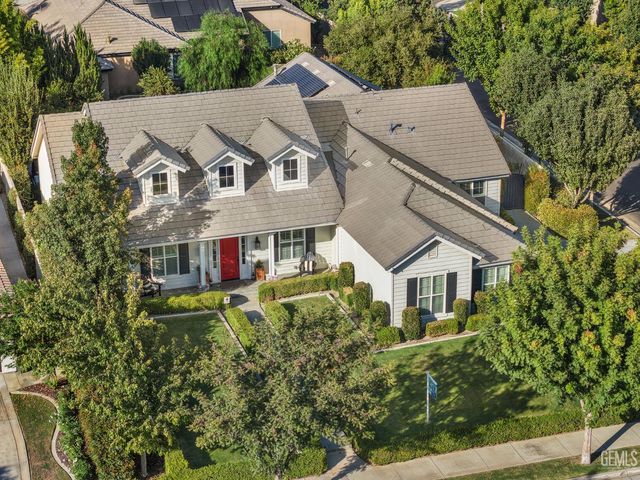 12800 Eversham Drive, Bakersfield, CA 93311