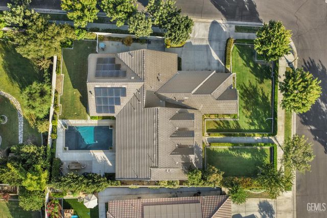12800 Eversham Drive, Bakersfield, CA 93311