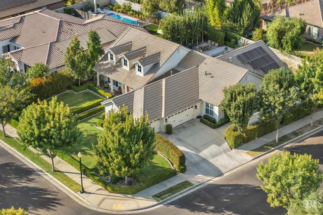 12800 Eversham Drive, Bakersfield, CA 93311