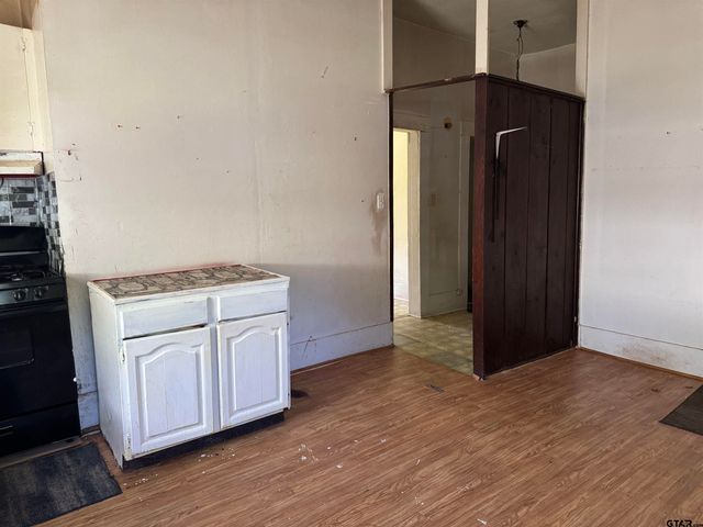 303 Keith St, Mt Vernon, TX 75457