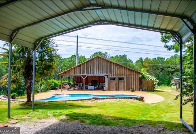 155 Cavender Creek Road, Carrollton, GA 30116