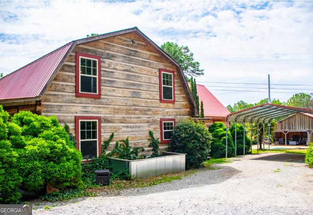 155 Cavender Creek Road, Carrollton, GA 30116