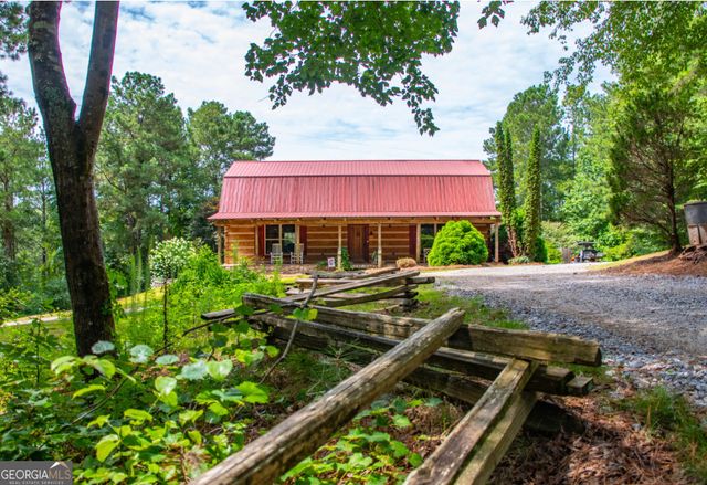 155 Cavender Creek Road, Carrollton, GA 30116