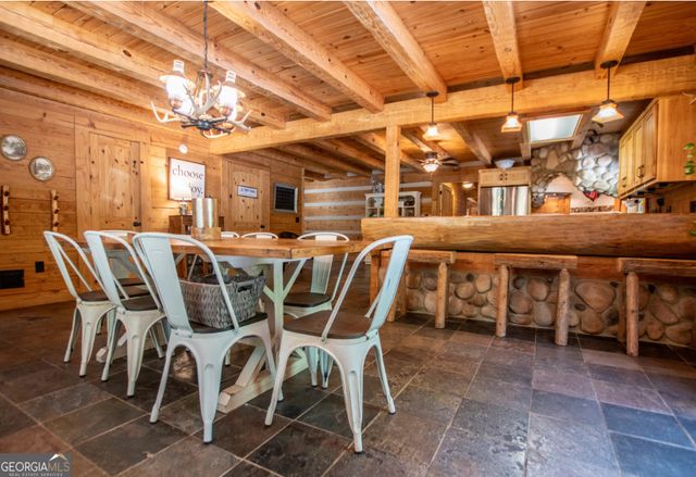 155 Cavender Creek Road, Carrollton, GA 30116