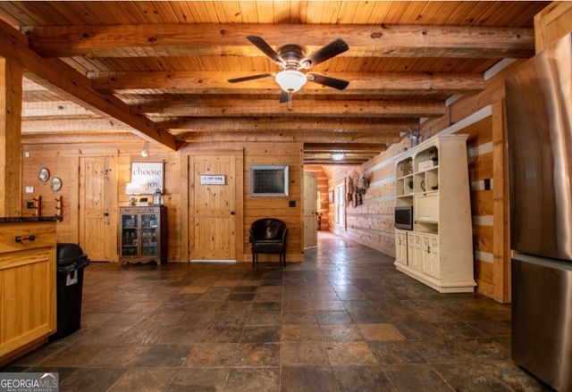 155 Cavender Creek Road, Carrollton, GA 30116
