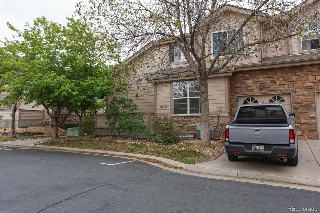 14302 E Napa Place 10B, Aurora, CO 80014