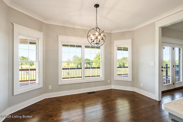 1065 Champions Cir, Simpsonville, KY 40067