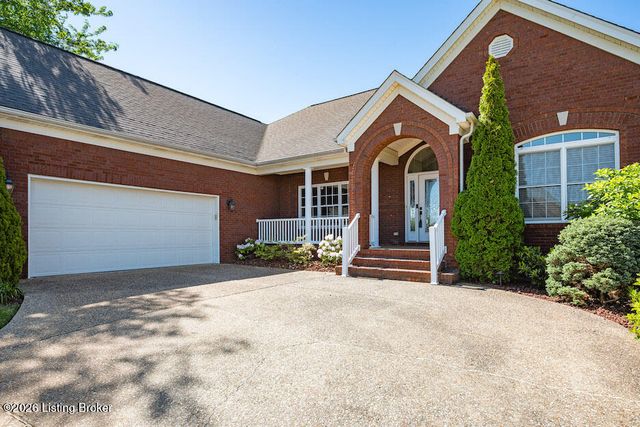 1065 Champions Cir, Simpsonville, KY 40067