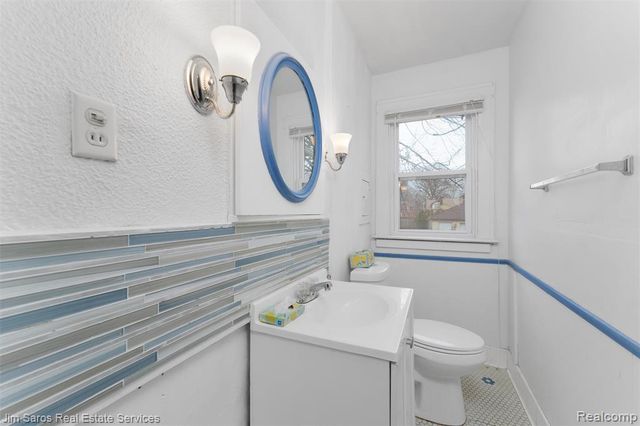 4836 Kensington Avenue, Detroit, MI 48224