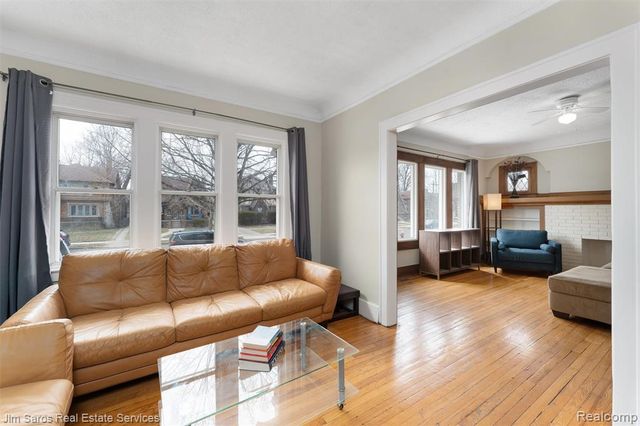 4836 Kensington Avenue, Detroit, MI 48224