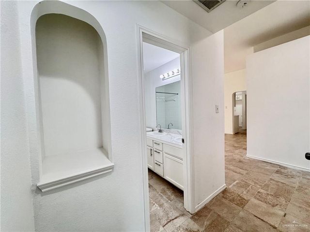 617 Short Line Avenue, Edinburg, TX 78539