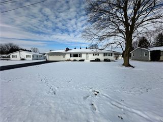 2799 Marshall Street, Brutus, NY 13166