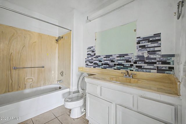 18006 N 136TH Drive, Sun City West, AZ 85375