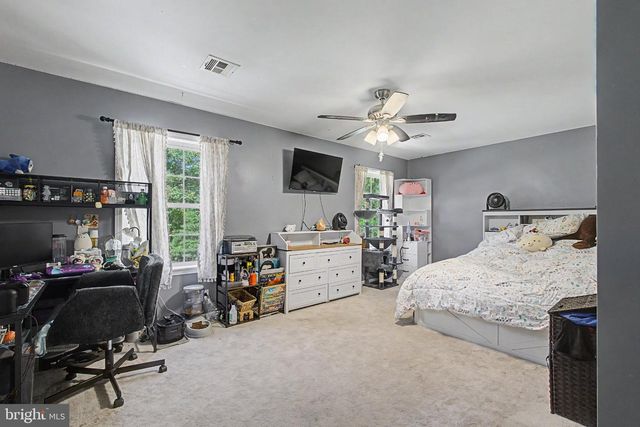 46 HOPKINS RD, New Egypt, NJ 08533