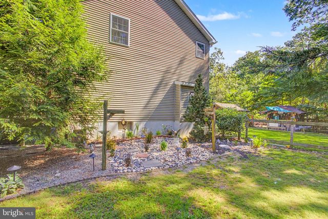 46 HOPKINS RD, New Egypt, NJ 08533