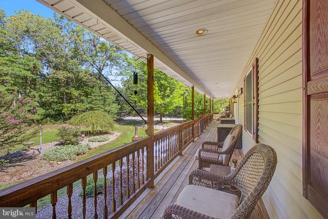 46 HOPKINS RD, New Egypt, NJ 08533