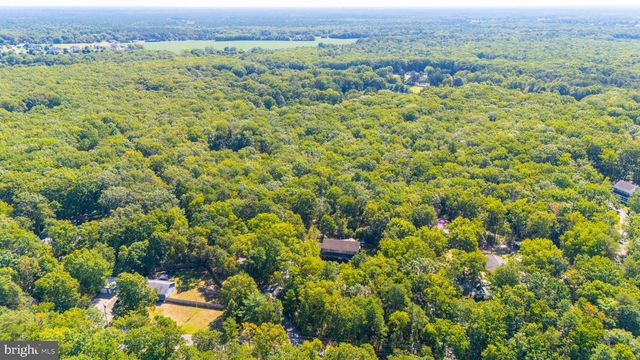 46 HOPKINS RD, New Egypt, NJ 08533