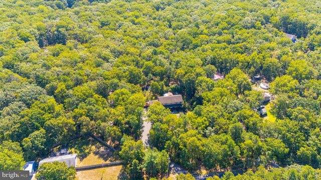 46 HOPKINS RD, New Egypt, NJ 08533