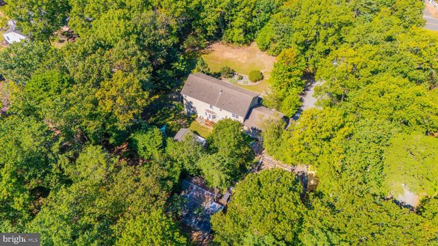 46 HOPKINS RD, New Egypt, NJ 08533