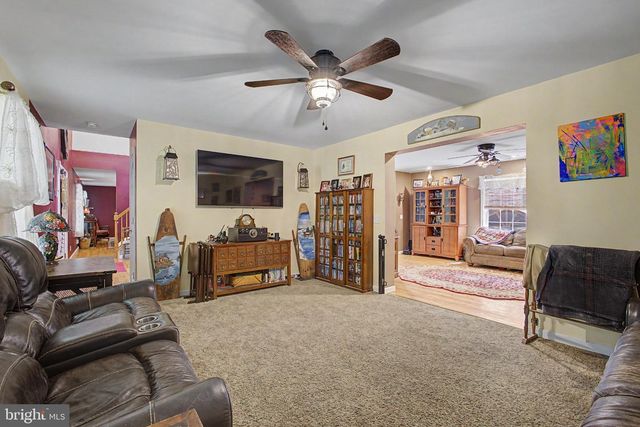 46 HOPKINS RD, New Egypt, NJ 08533