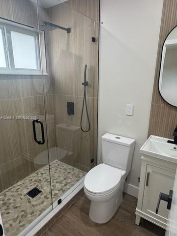 6805 SW 88th St 5, Pinecrest, FL 33156