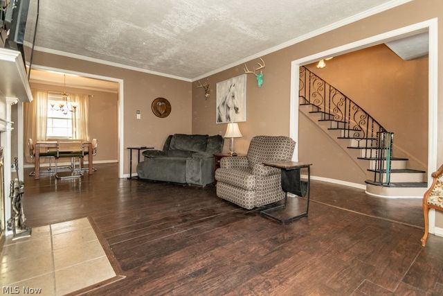 10 Meadowlawn Drive 13, Mentor, OH 44060