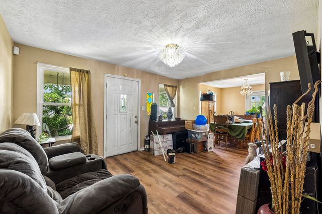 114 28th St, Old Hickory, TN 37138
