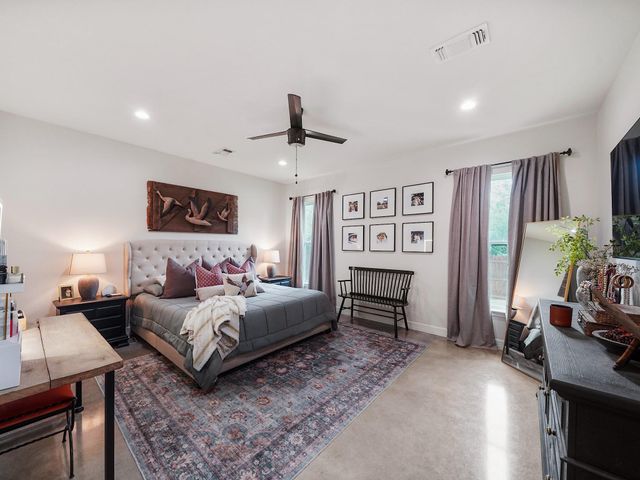 125 Ellis Lane, West Columbia, TX 77486