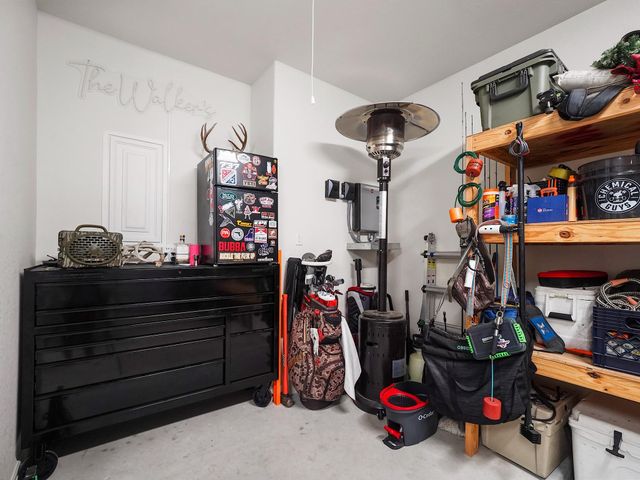 125 Ellis Lane, West Columbia, TX 77486