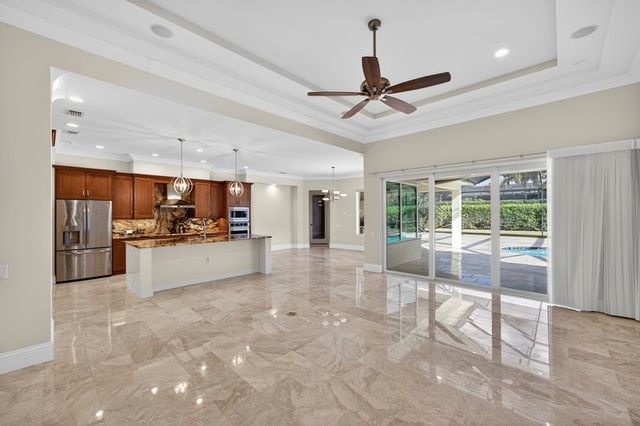 1102 Baywood Drive, Vero Beach, FL 32963