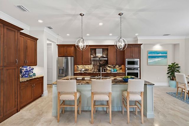 1102 Baywood Drive, Vero Beach, FL 32963