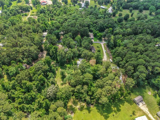 32 Gov Culberson Circle, Point Blank, TX 77364