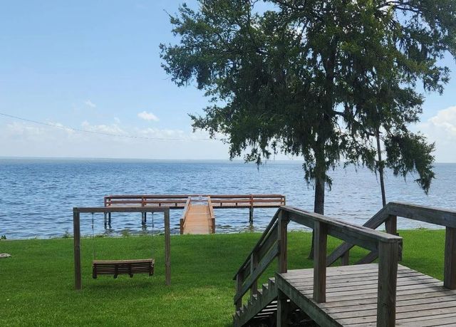 32 Gov Culberson Circle, Point Blank, TX 77364