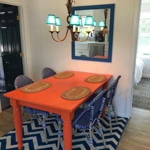 140 Renfrew Avenue, Middletown, RI 02842