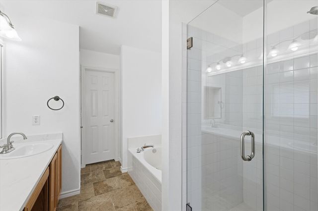 5904 Meadowglen Drive, Denton, TX 76226