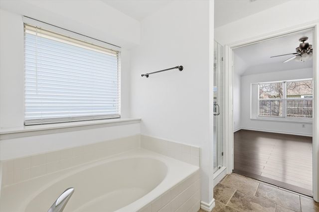 5904 Meadowglen Drive, Denton, TX 76226