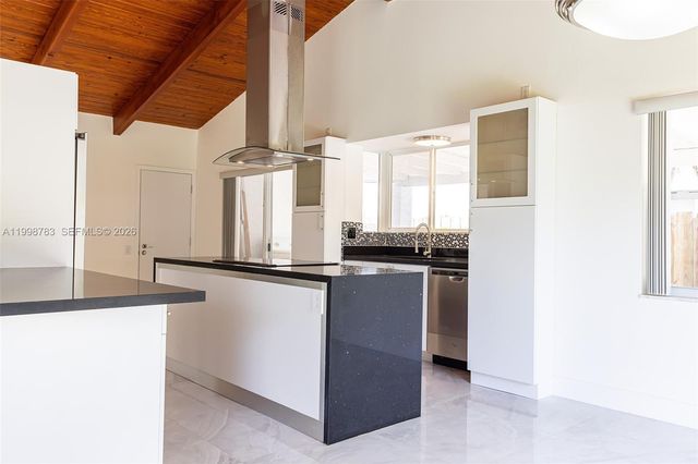 10241 SW 128th Ave, Miami, FL 33186