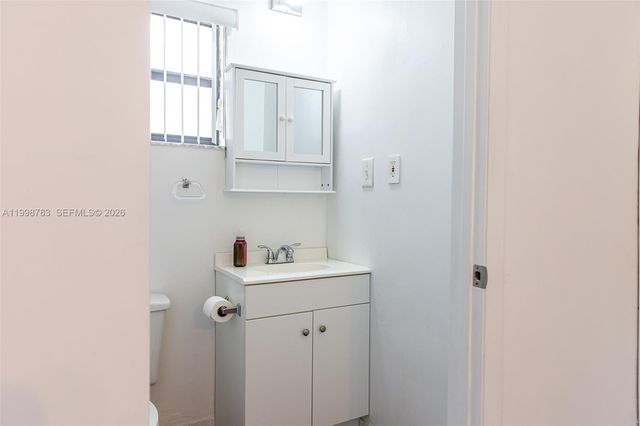 10241 SW 128th Ave, Miami, FL 33186